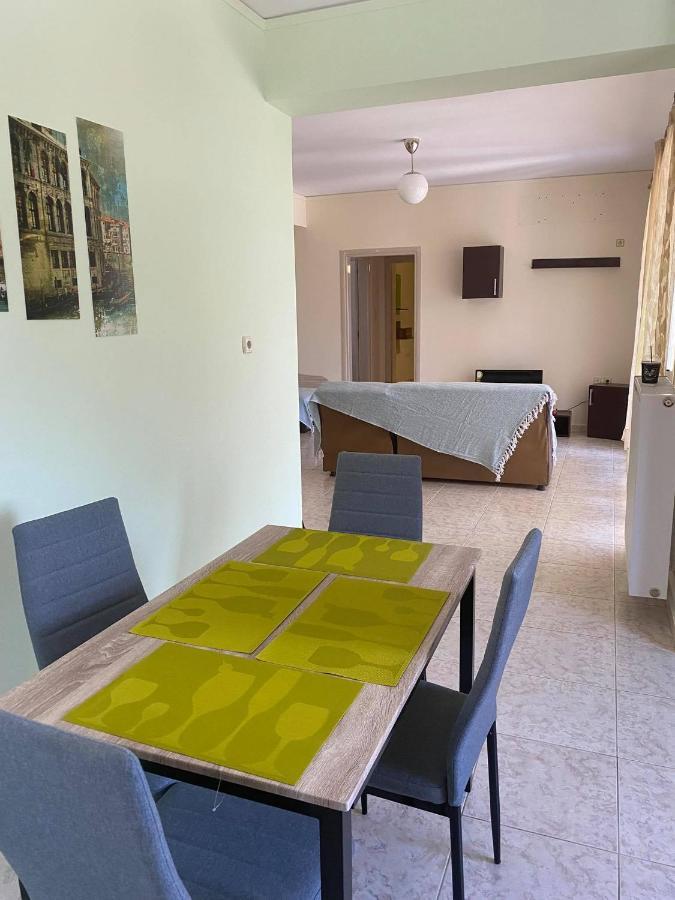 Treasures B&B Paloukia Buitenkant foto
